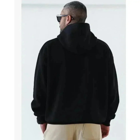 Plain Black  Pullover Hoodie Poly Blend Loose Fit Drawstrings Size Medium - Picture 2 of 6